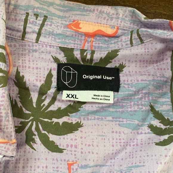 Flamingo short sleeve button down - Picture 2 of 2